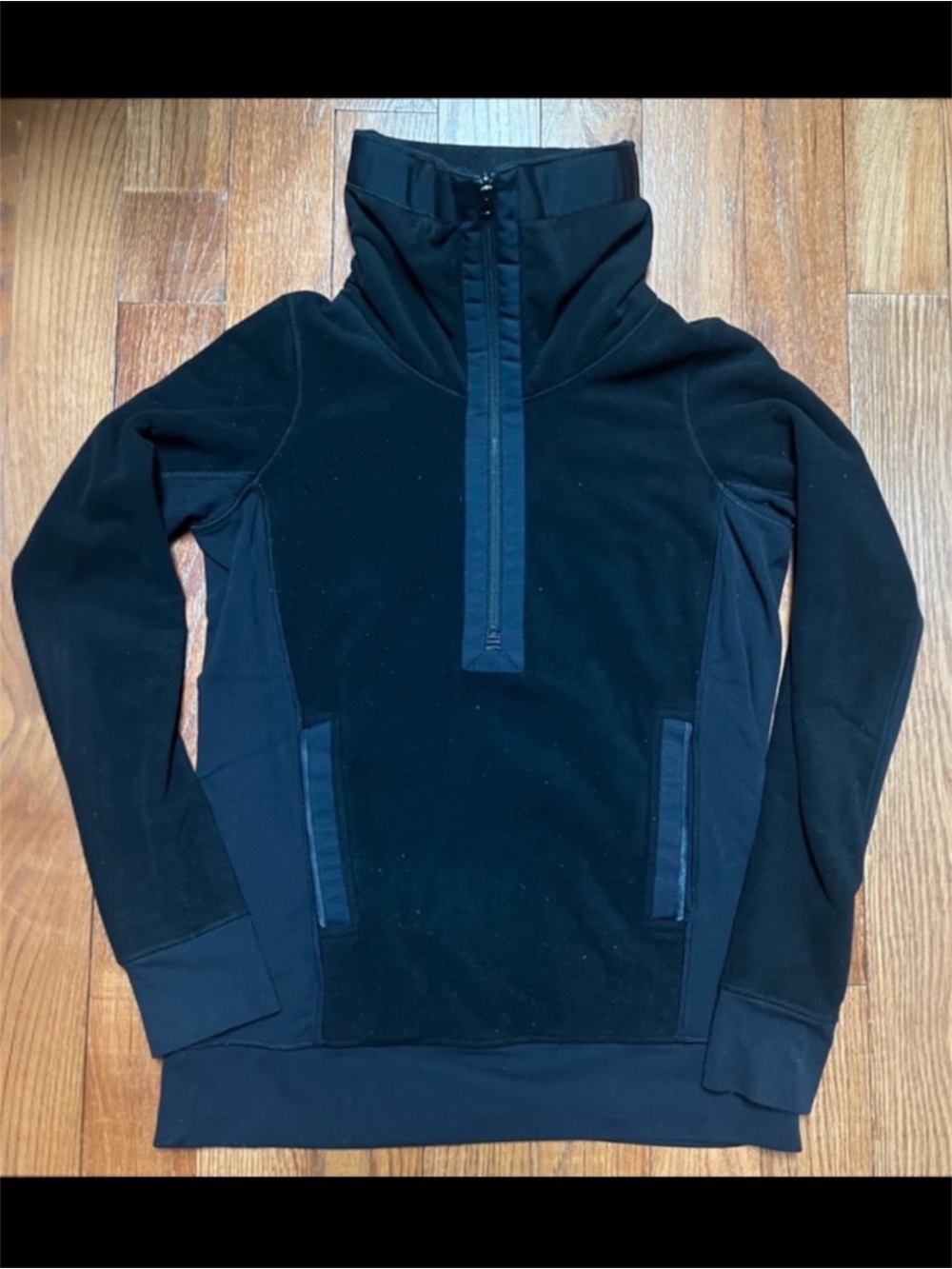 Lululemon Post Chaturanga Pullover Fleece Black Size 4